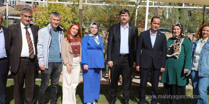 Genel Başkan Uslu: “Ülkemize ve bayrağımıza sahip çıkmalıyız”