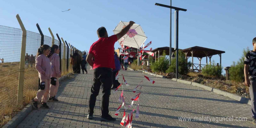 Gercüş’te uçurtma şenliği renkli görüntülere sahne oldu