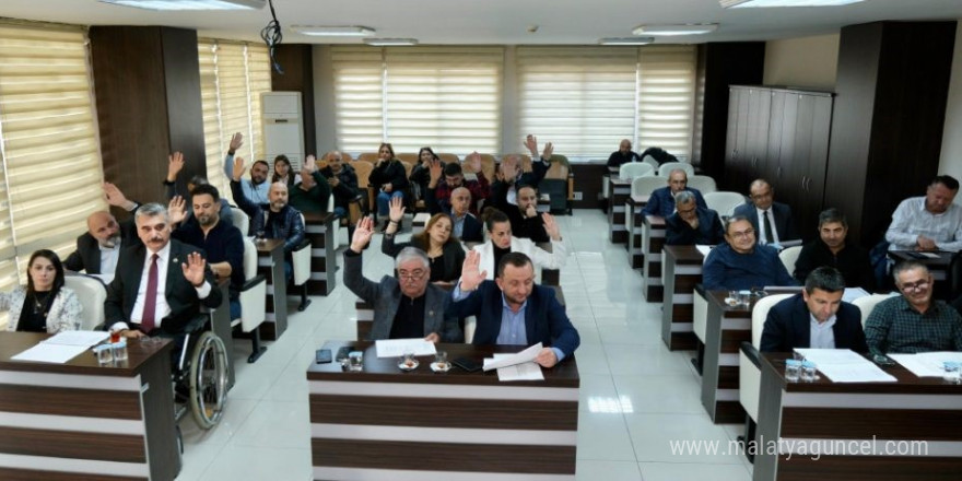 Giresun Belediyesi bütçeyi artırdı, su fiyatlarını düşürdü