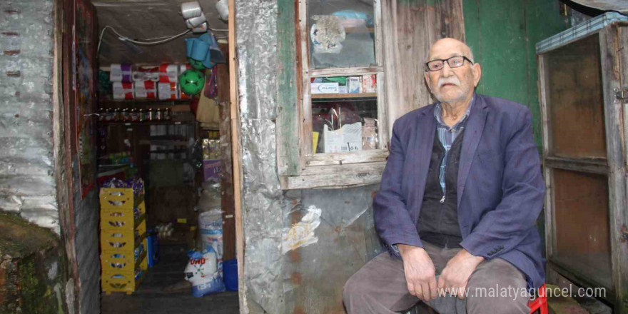 Giresun’un en yaşlı bakkalı