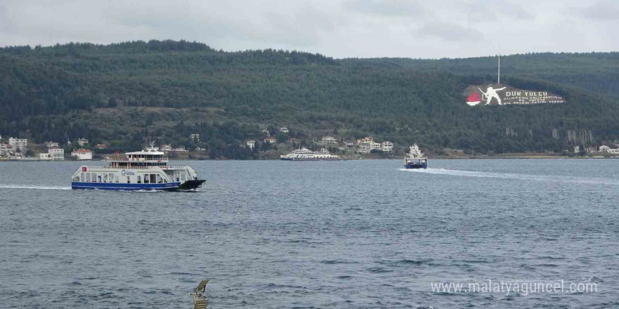 Gökçeada’ya 3 gündür feribot seferi yapılamıyor