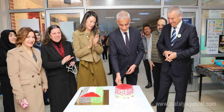 Gölbaşı’nde Filistin için yardım sergisi düzenlendi