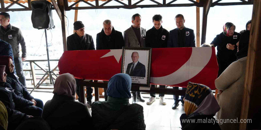 Gölette cansız bedeni bulunan AK Partili eski Belediye Başkanı, toprağa verildi