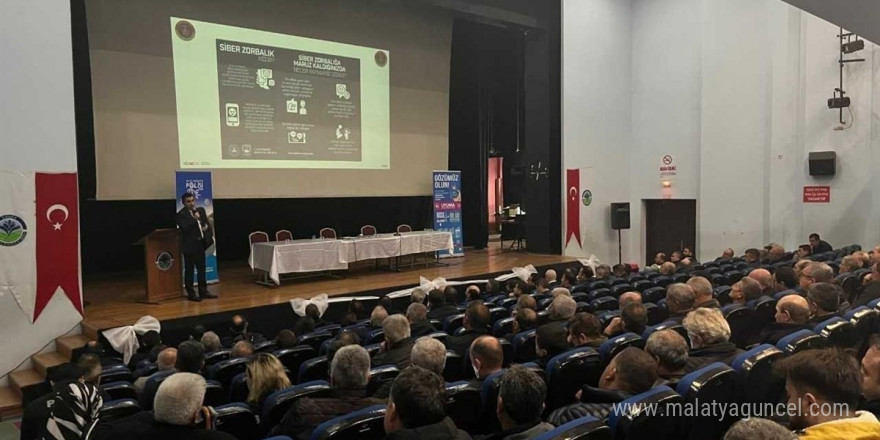 Gönen’de Muhtarlar toplantısı: Siber güvenlik ve dolandırıcılık konuları ele alındı