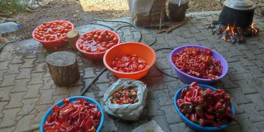 Gördes’te kış hazırlıkları başladı