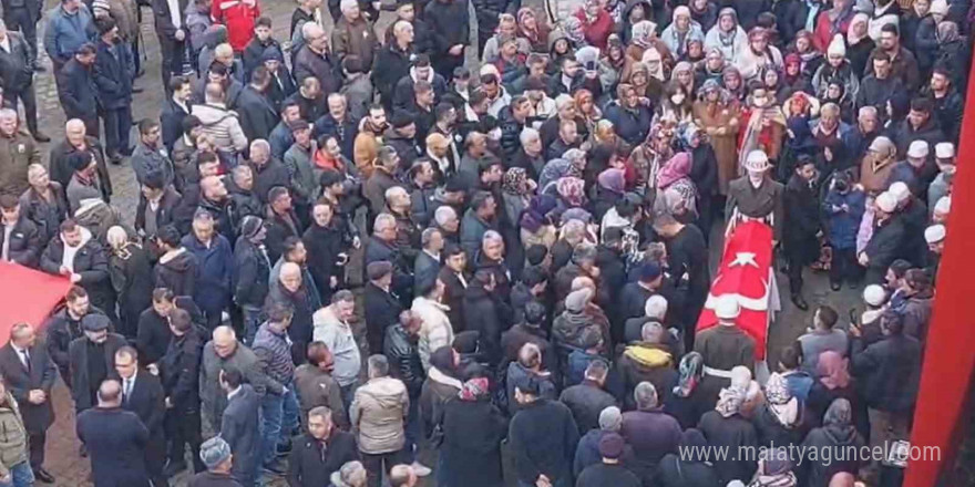 Görevi başında kalp krizi geçiren Uzman çavuş memleketi Giresun’da son yolculuğuna uğurlandı