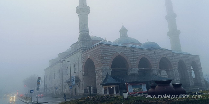 Görüş mesafesi düştü, Selimiye gözden kayboldu