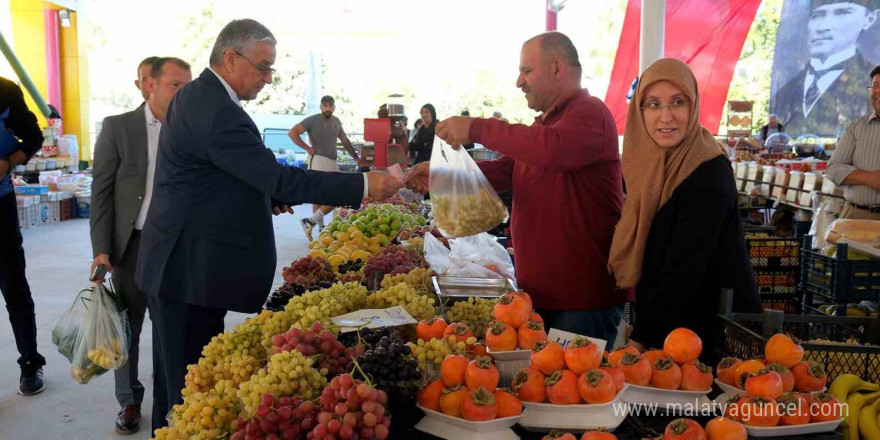 Göynük kapalı pazar yeri hizmete girdi