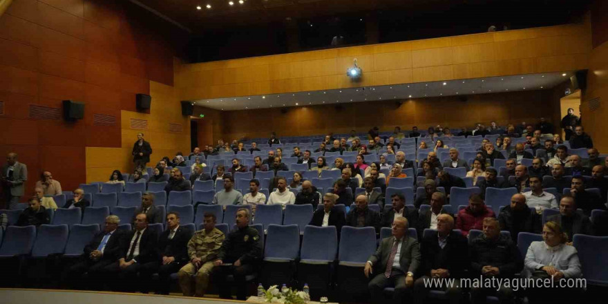 Gümüşhane’de Bağımlılıkla Mücadele Toplantısı gerçekleştirildi