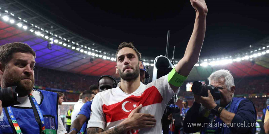 Hakan Çalhanoğlu: 'Milan’dayken Galatasaray’a gelme ihtimalim vardı'