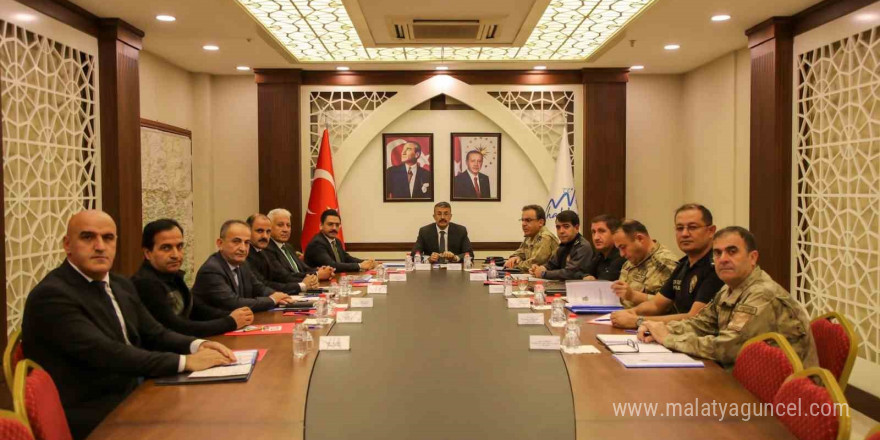 Hakkari’de “Acil Çağrı Hizmetleri Dönem Toplantısı” yapıldı