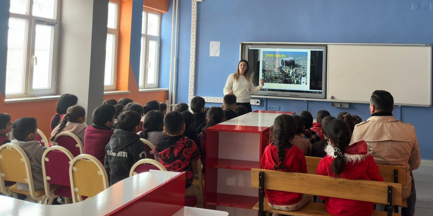 Hakkari’de öğrencilere çevre eğitimi