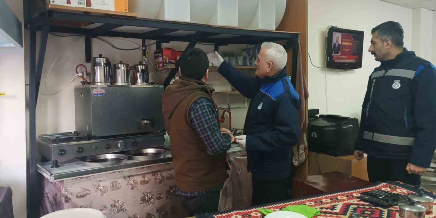 Hakkari’deki çay ocaklarında hijyen denetimi