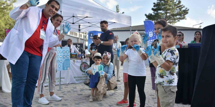 Halk Sağlığı Haftası’nda gündem, ‘Sokak Hayvanları’