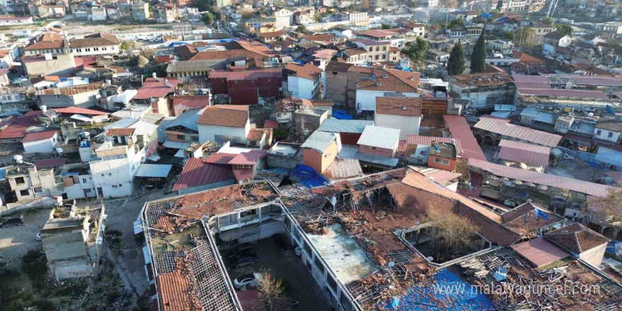 Hatay’da afetzede vatandaşların yeni yıldan tek beklentisi sıcak yuvalarına kavuşmak