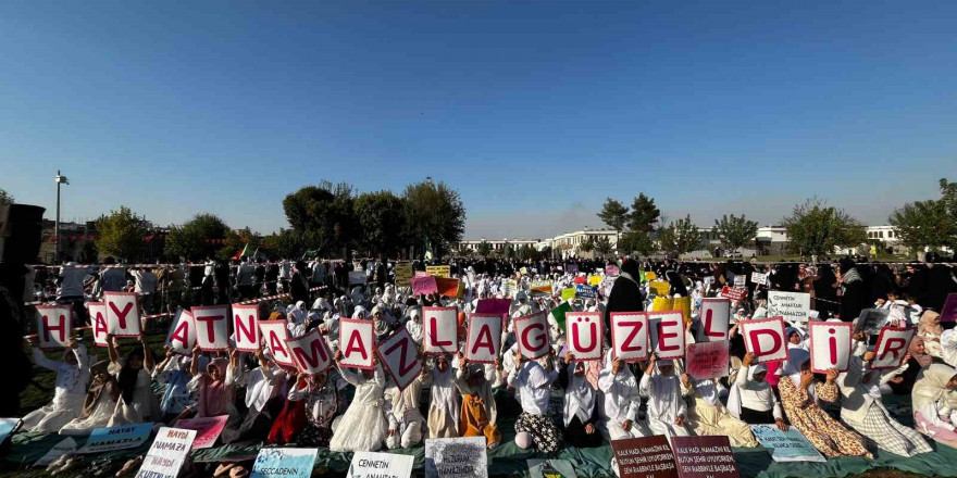 'Hayat Namazla Güzeldir' etkinliğinin finali Diyarbakır’da gerçekleşti