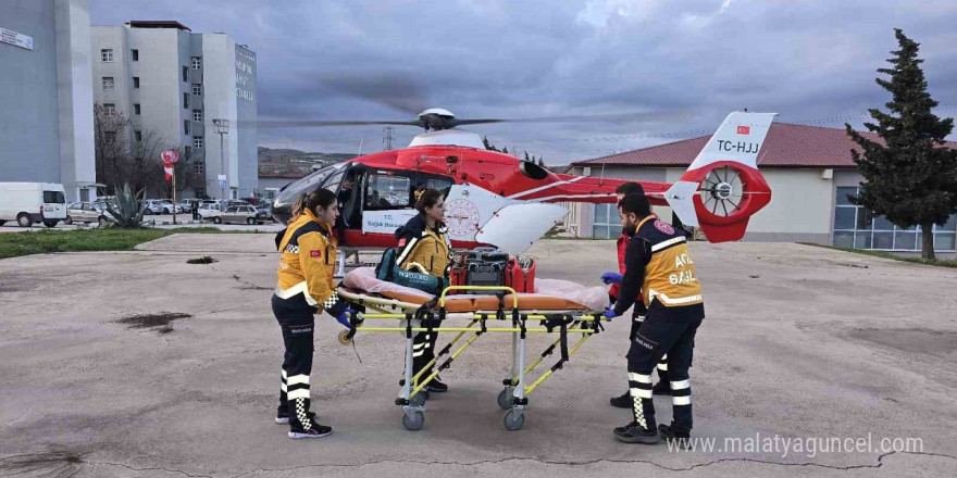 Helikopter ambulans hayat kurtardı