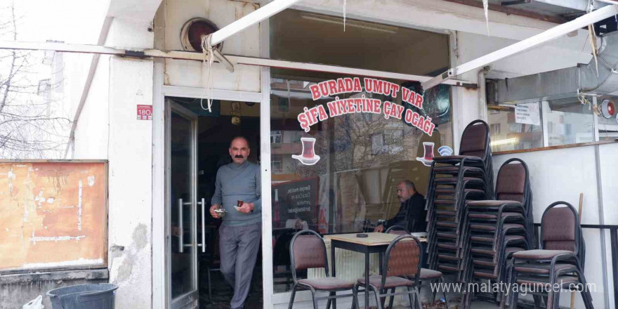 Her bir bardak çayında ’besmele ve dua’ var