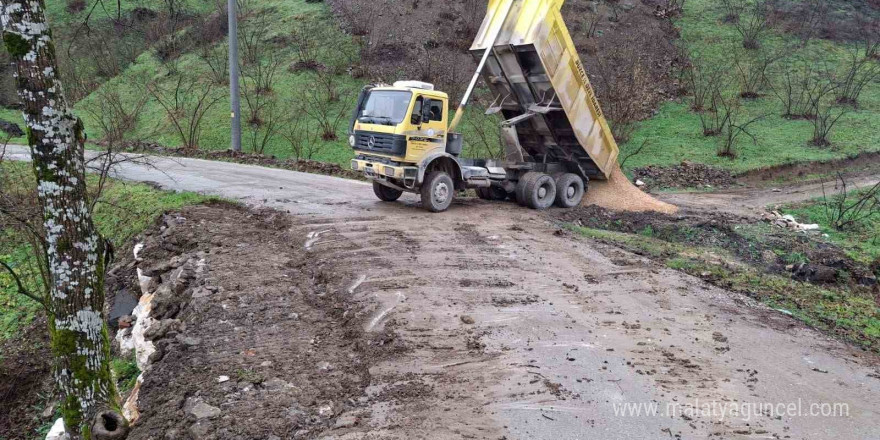 Heyelan bölgesinde anında çalışma