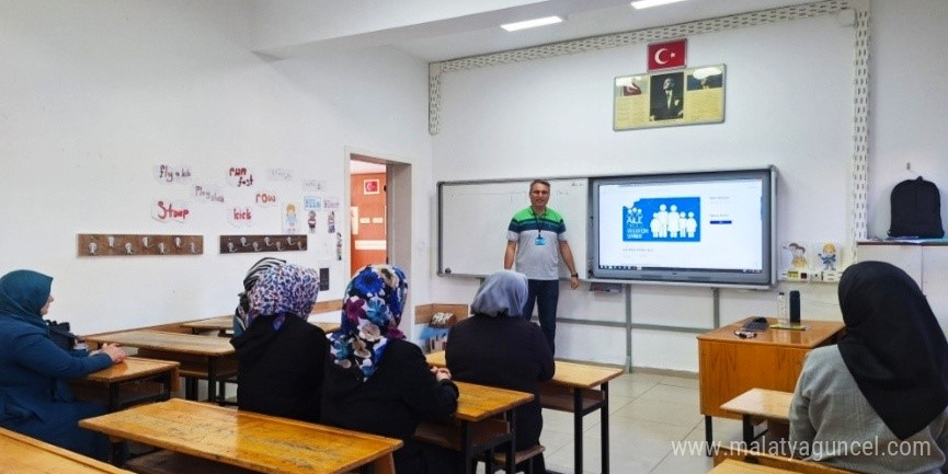 Hisarcık’ta Aile Okulu veli eğitimi seminerleri