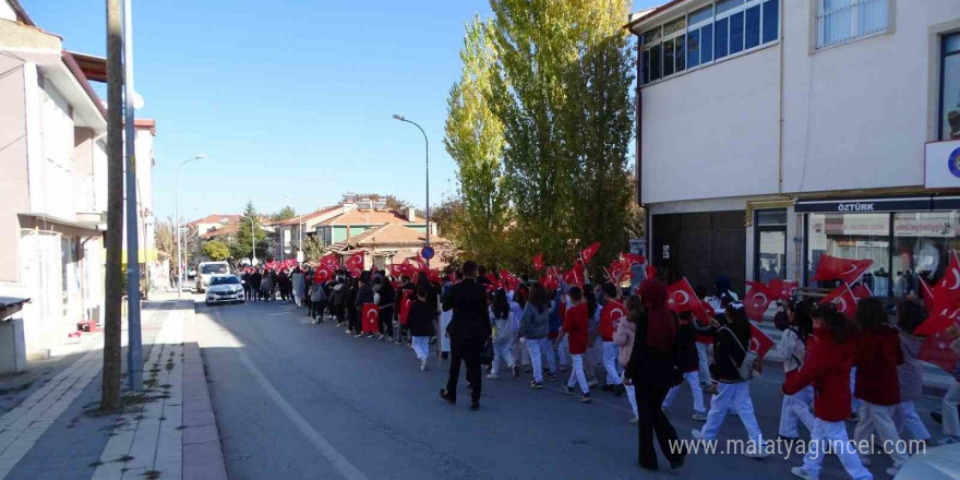 Hisarcık’ta Cumhuriyet Yürüyüşü