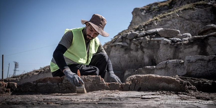 Höyükteki 7 bin yıllık tarih, tez çalışmalarına ilham veriyor