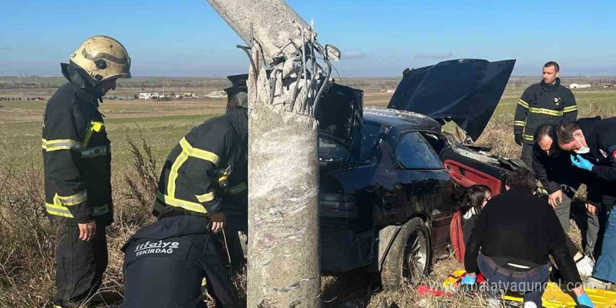 Hurdaya dönen bu araçtan sağ çıktılar