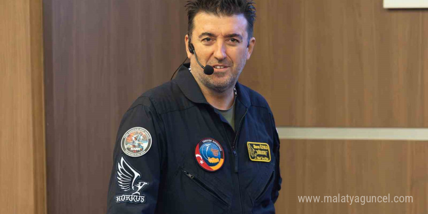 Hürkuş Test Pilotu Murat Özpala öğrencilere ilham verdi