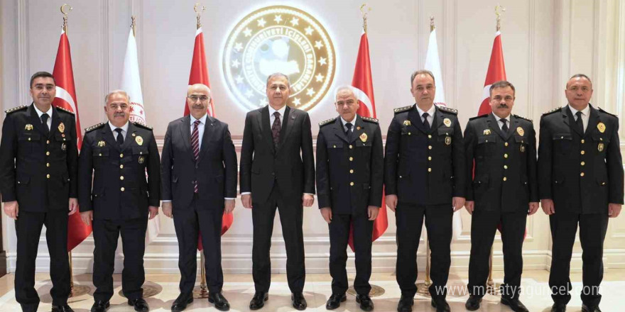 İçişleri Bakanı Yerlikaya’dan yeni atanan il emniyet müdürlerine tebrik