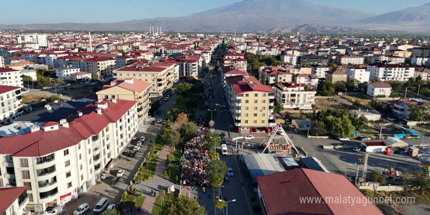 Iğdır’da Gazze’ye düstek yürüyüşü