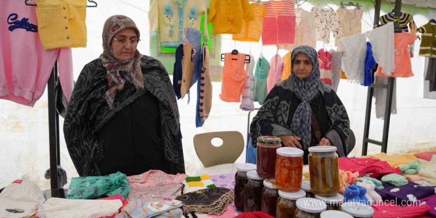 Iğdır’da kadınlar ürettiklerini Kadın Emek Pazarı’nda satarak ev ekonomisine destek oluyor