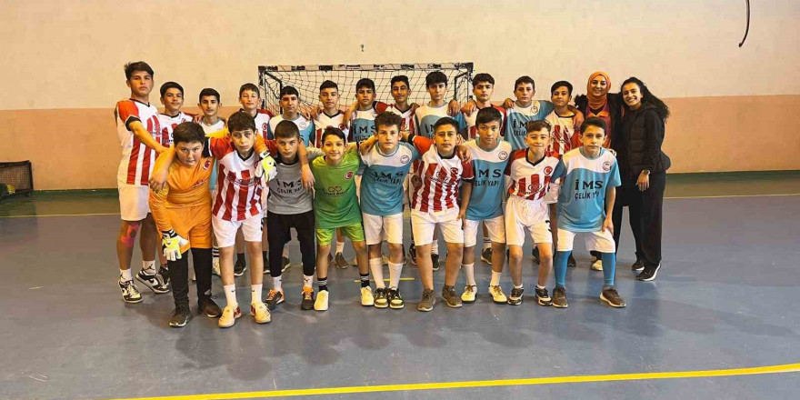 İhsaniye’de küme yıldız erkekler futsal müsabakaları tamamlandı