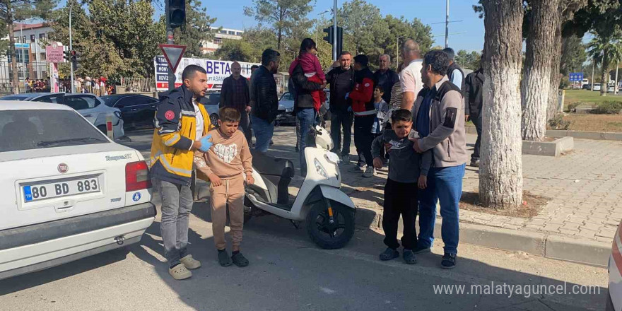 İki otomobilin çarpıştığı kazada 4 kişi yaralandı