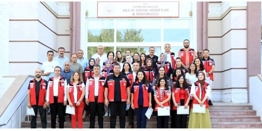 İliç maden sahasında yaraları saran personellere başarı belgesi verildi