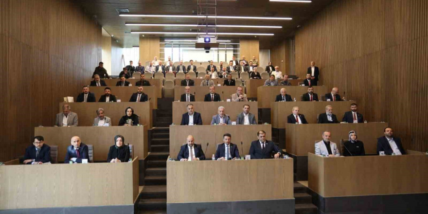 İnegöl Belediyesi meclisi ilk toplantısını gerçekleştirdi