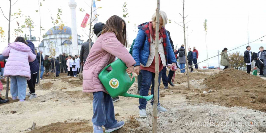 İnegöl’de fidanlar toprakla buluştu