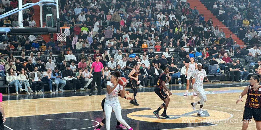 ING Kadınlar Basketbol Süper Ligi: ÇBK Mersin: 69 - Galatasaray: 71