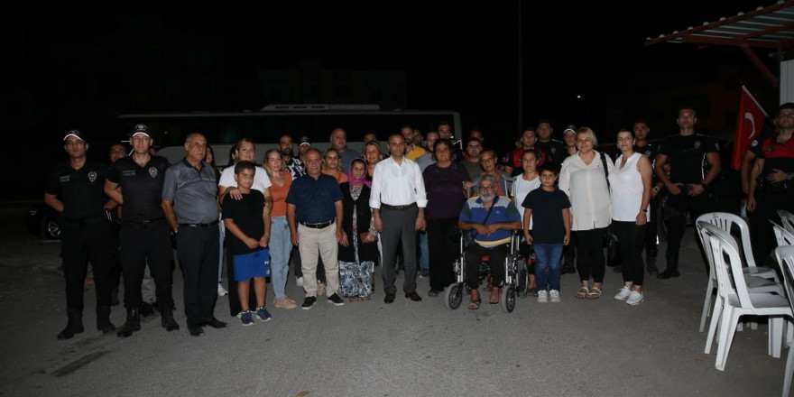 İskenderun polisi halkın derdini dinlemeye devam ediyor