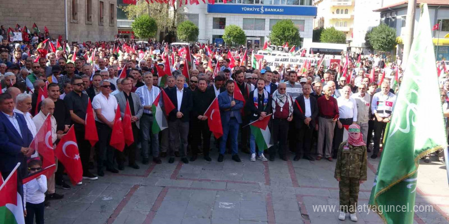 Isparta’da Gazze işgalinin 1’inci yıl dönümünde protesto yürüyüşü düzenlendi