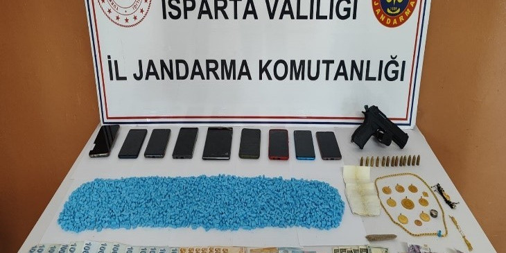 Isparta’da jandarmadan 2024’te 43 uyuşturucu operasyonu