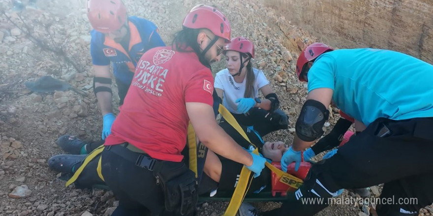 Isparta’da UMKE ve AFAD tatbikatı gerçeğini aratmadı