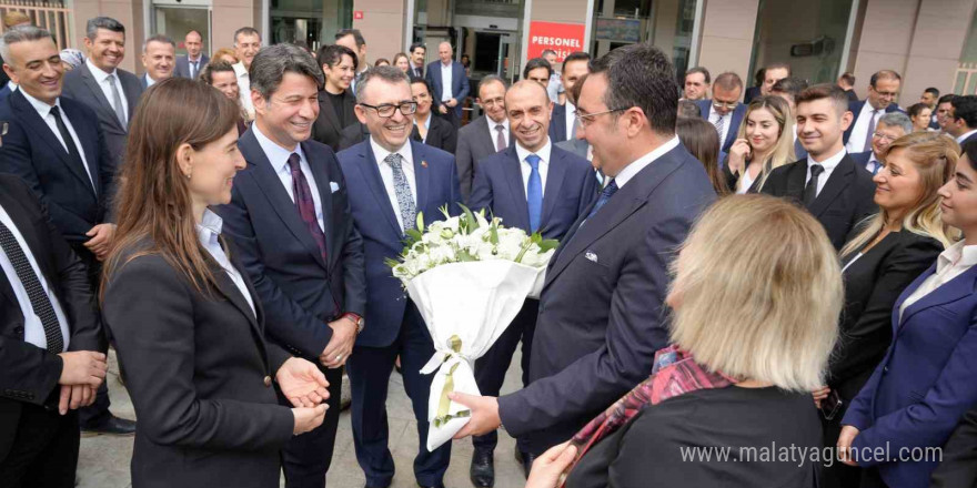 İstanbul Bölge Adliyesi Başkanlığı’na atanan Hazar Turan Alim’e Bakırköy Adliyesi’nde veda töreni