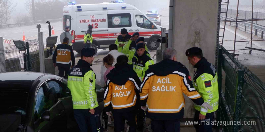 İstanbul - Edirne gişelerinde kaza: 3 yaralı