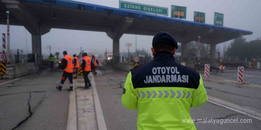 İstanbul - Edirne gişelerinde kaza: 3 yaralı