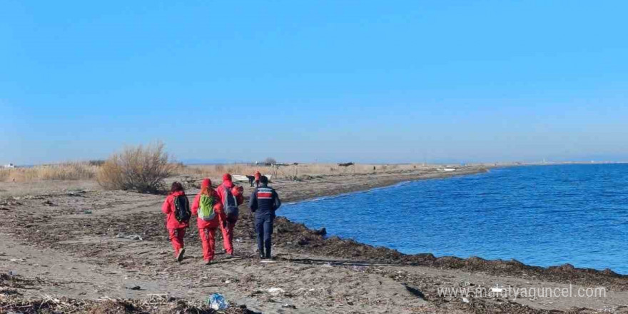 İstanbul’da denize düşen iki kardeş için Çanakkale’de de arama çalışması başlatıldı