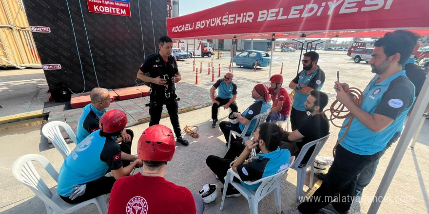 İtfaiyeden UMKE’ye iple erişim eğitimi