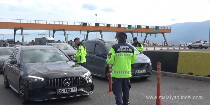 İzmir’de otoyolların güvenliği jandarmaya emanet