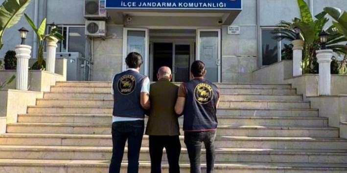 Jandarma, Antalya’da 72 saatte 211 aranan şahsı yakaladı