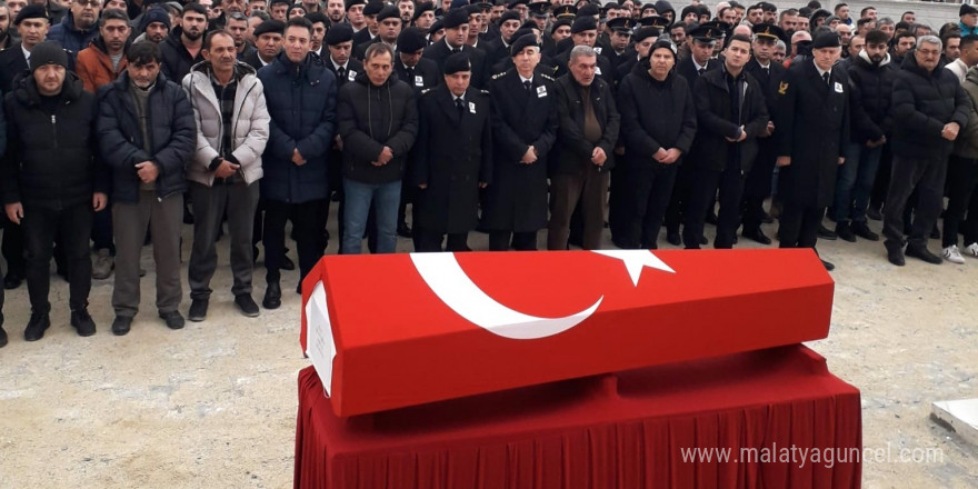 Jandarma Astsubay Çavuş Erkan Duman memleketi Kütahya’da toprağa verildi