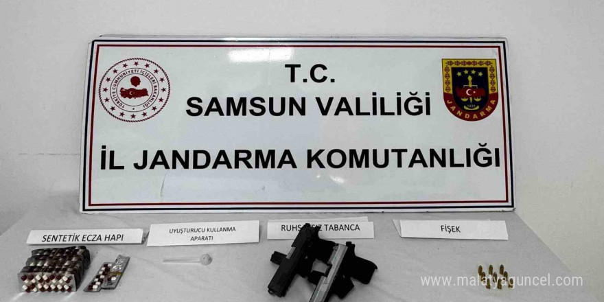 Jandarma ekiplerince silah ve uyuşturucu ele geçirildi